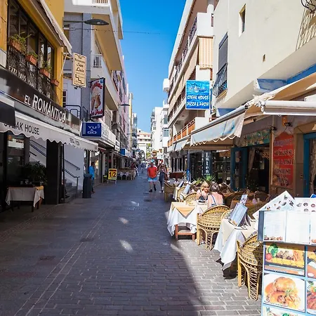 Modern Cristianos Center Apartament *