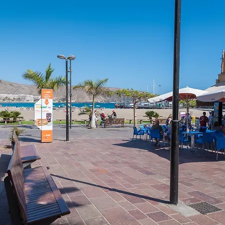 Modern Cristianos Center Los Cristianos (Tenerife)