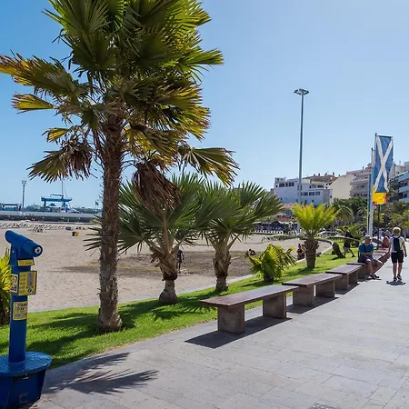 Modern Cristianos Center * Los Cristianos (Tenerife)