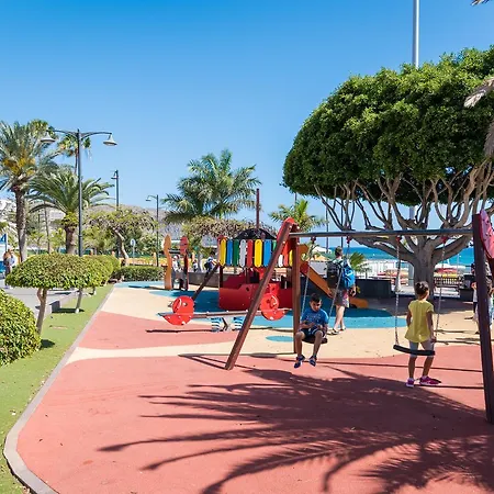 Apartament Modern Cristianos Center