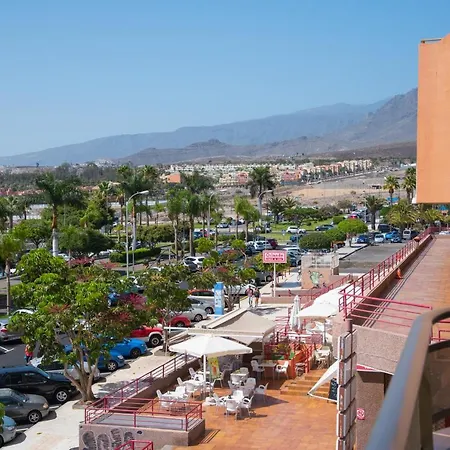 Modern Cristianos Center